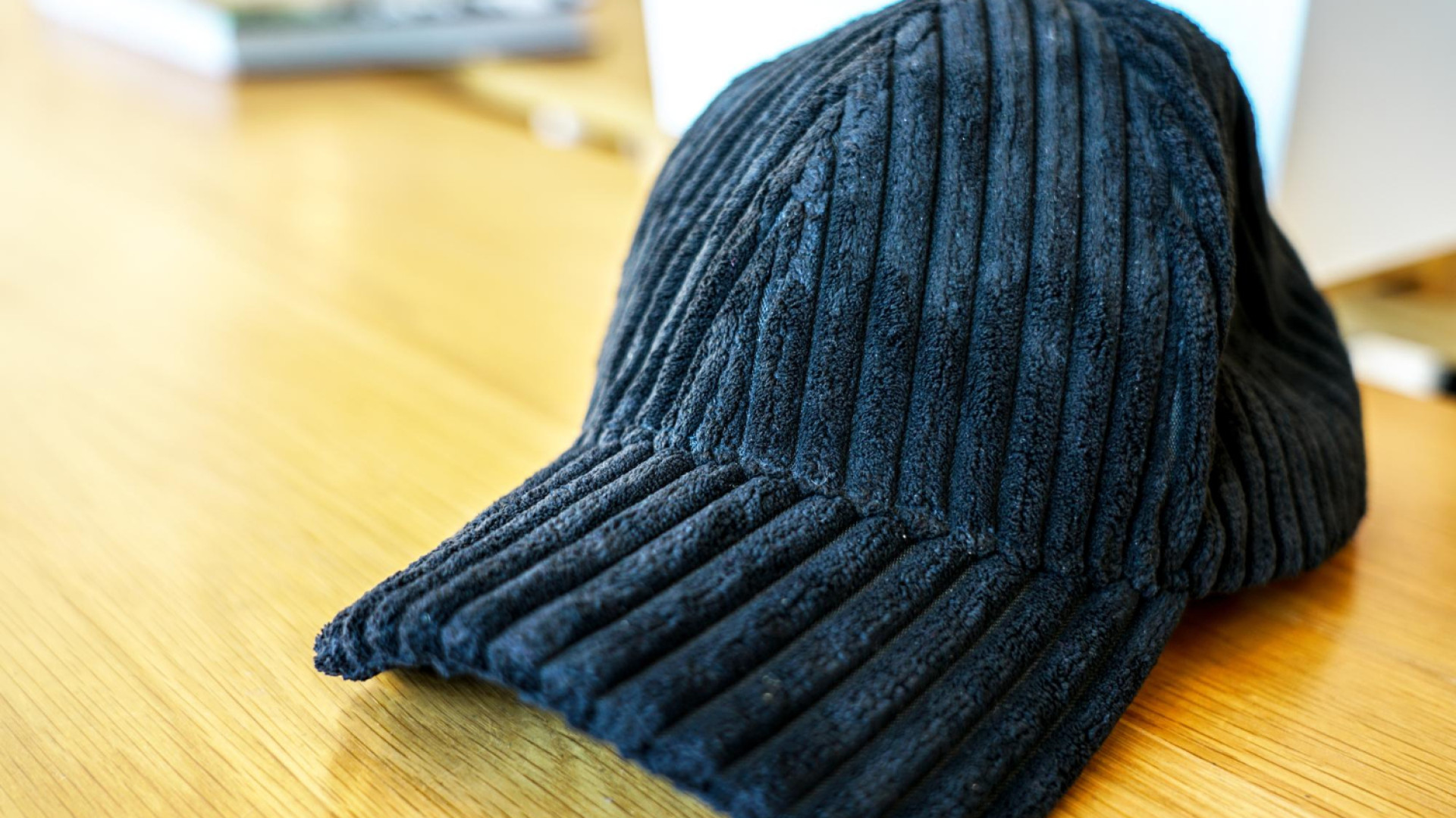 Comment le bonnet casquette réinvente le look de cet hiver ?
